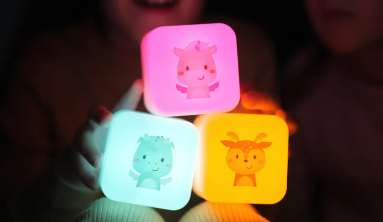 nočné svetielka proti strachu